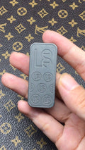 LEE Titanium