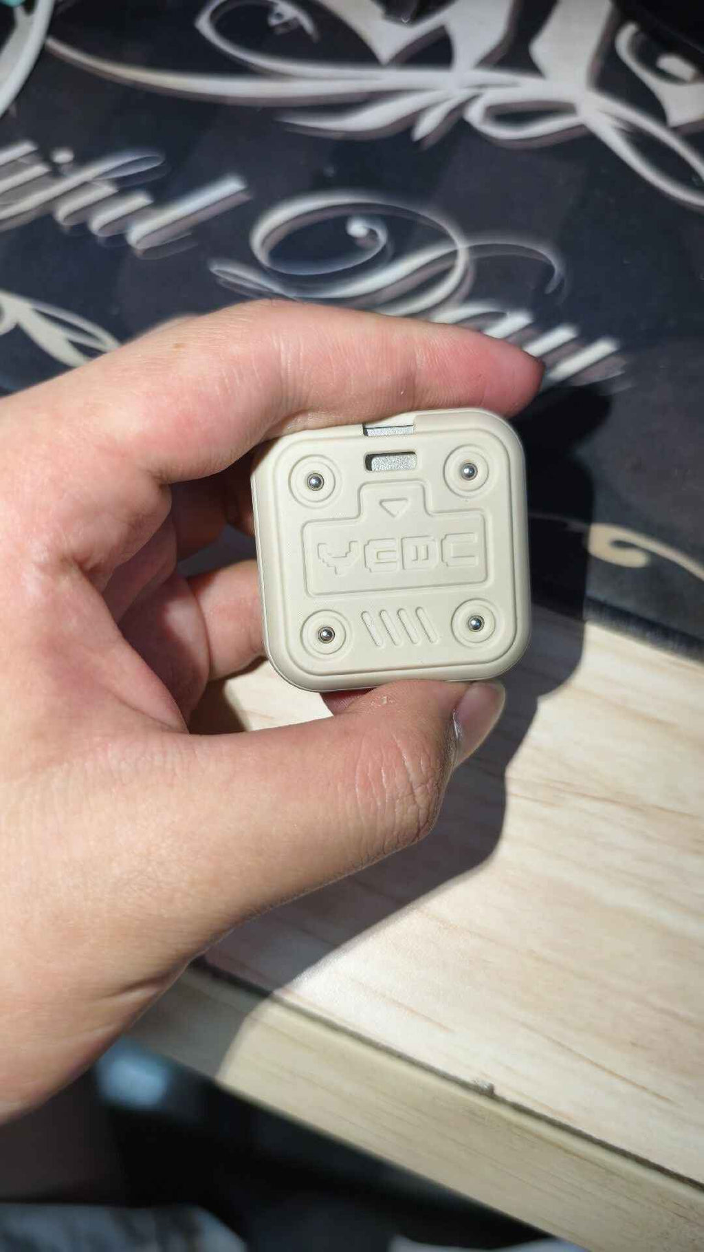 P-CUBE PEEK