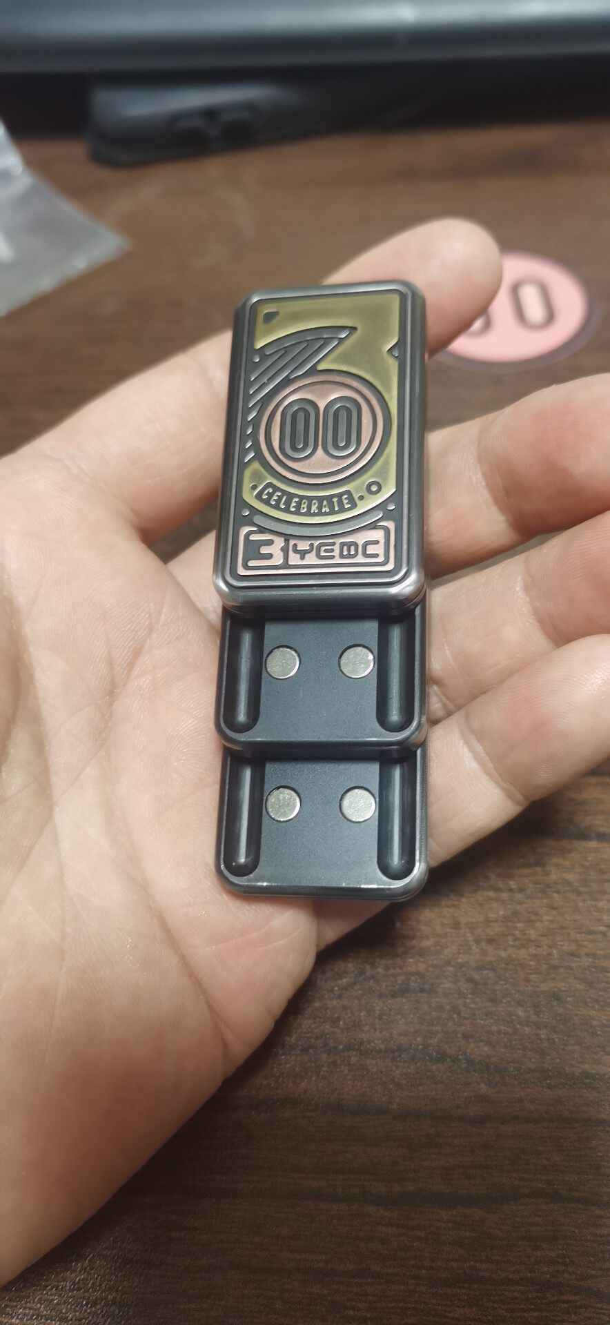 Pig Nose Stainless Steel
