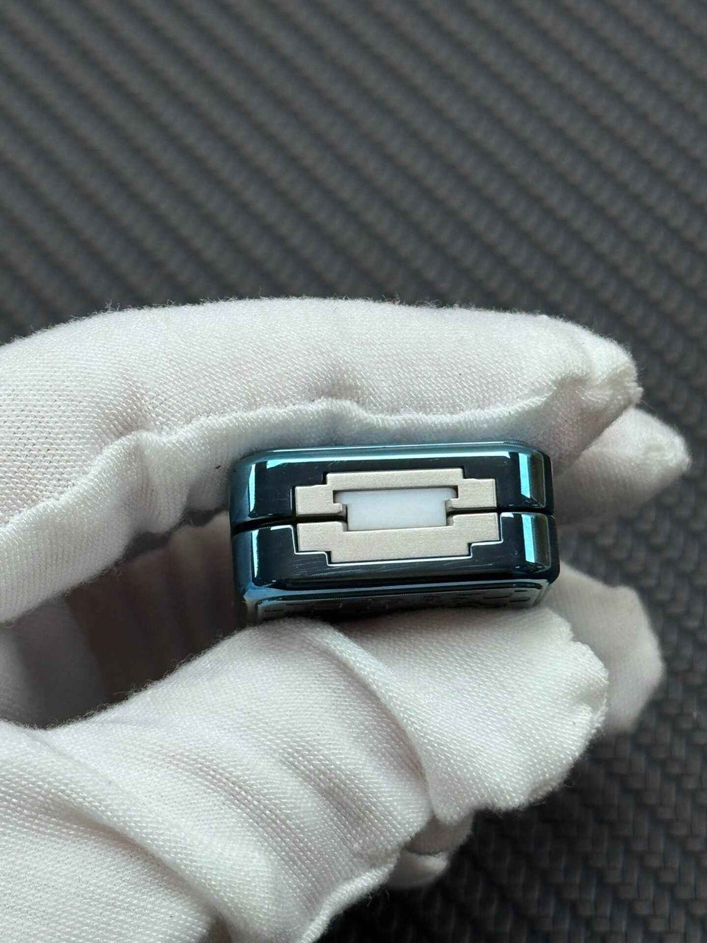 Mecha Pig Zirconium Stainless Steel