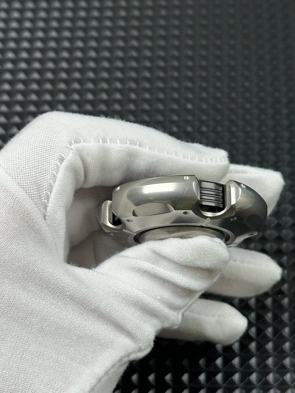Resonance Stainless Steel