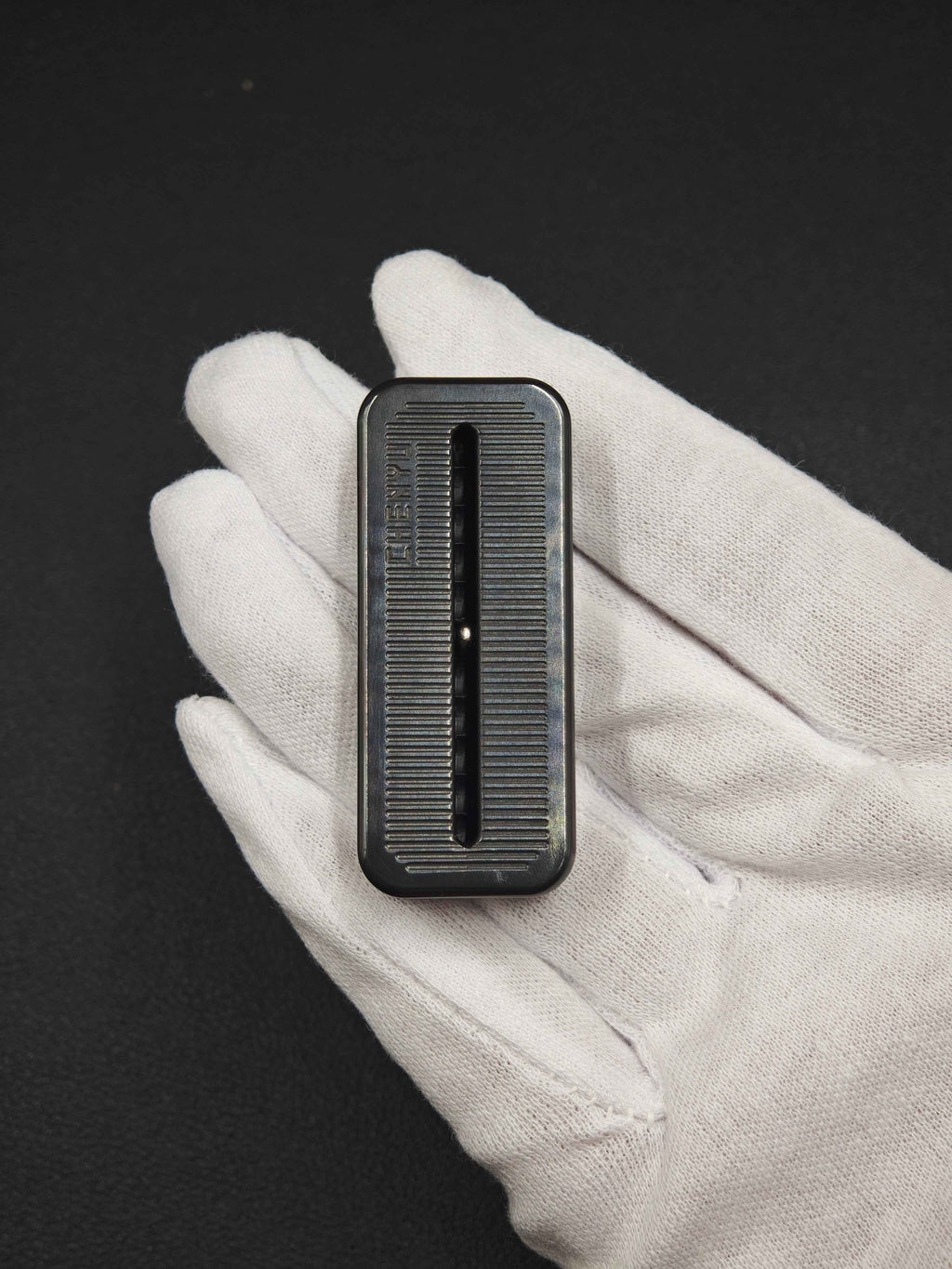 SYNTONY Zirconium