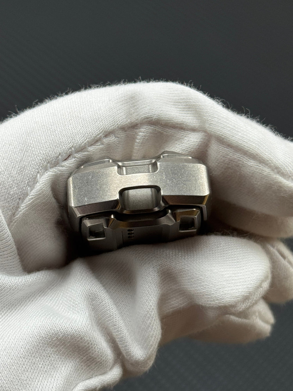 Thousand machines Titanium Stonewashed