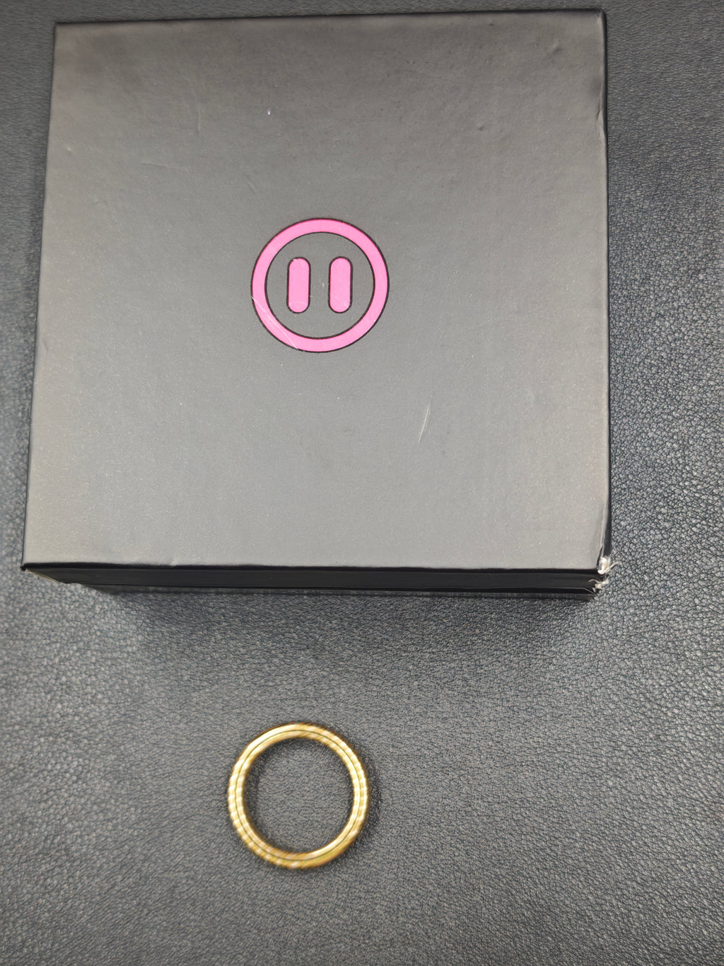 Paris Stud Mokume