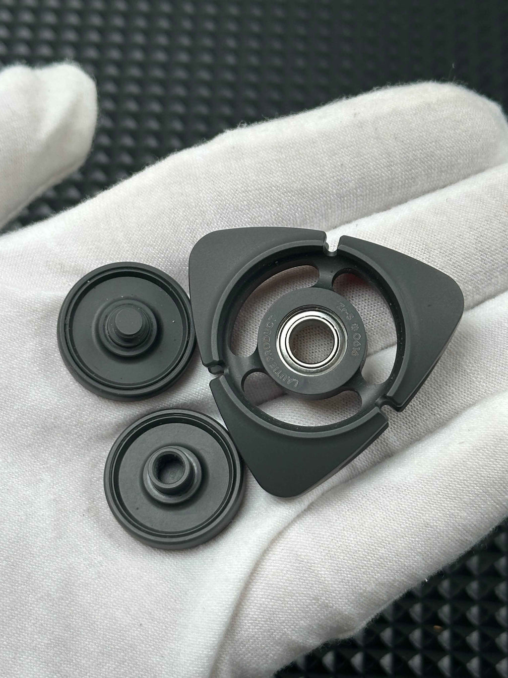 BIT 04 Zirconium
