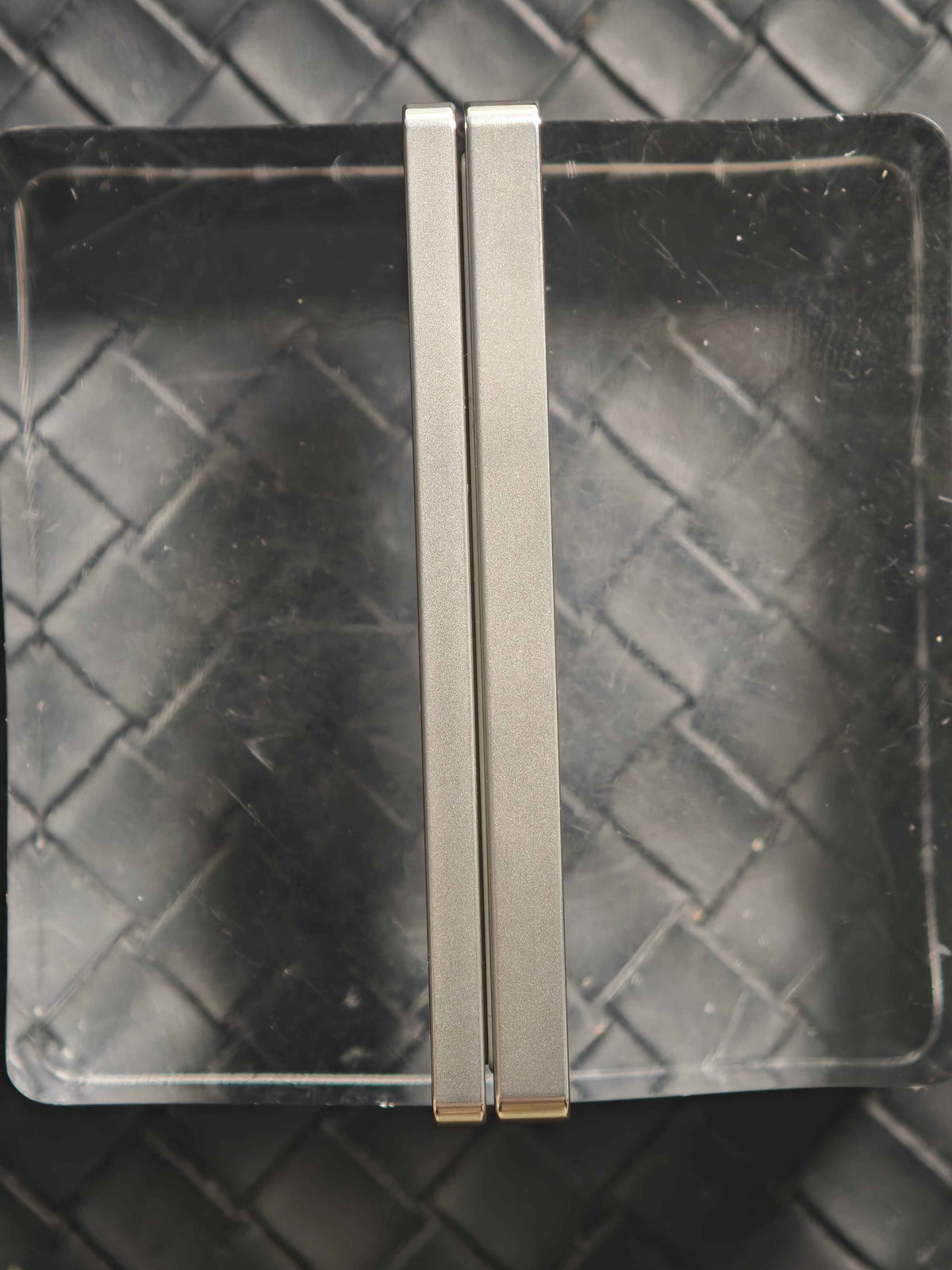 Frog Stainless Steel PEEK