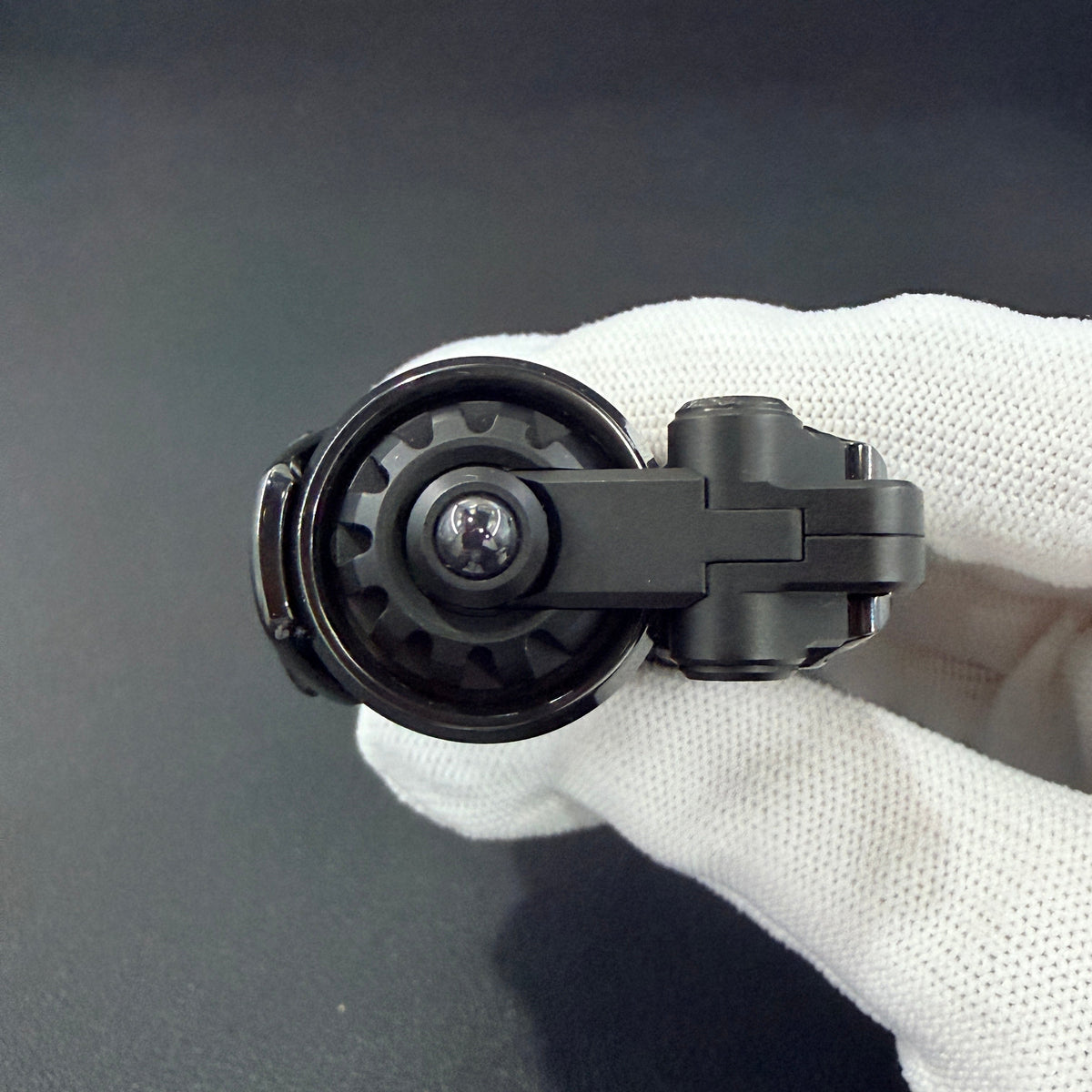 Sinian Zirconium