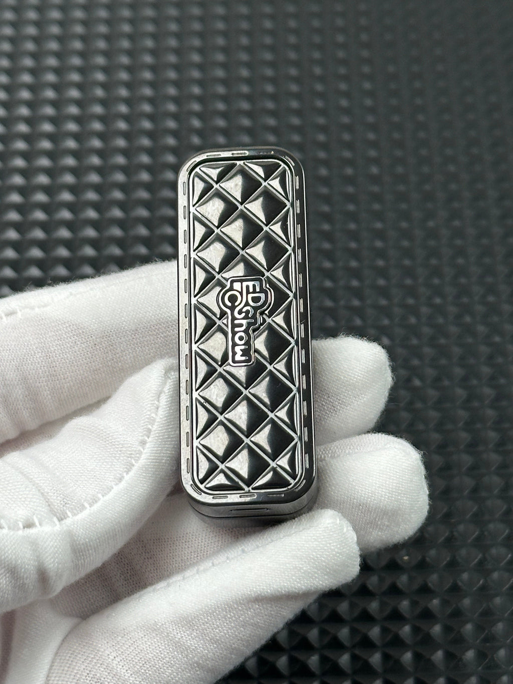 Feng Ling Zirconium Polished