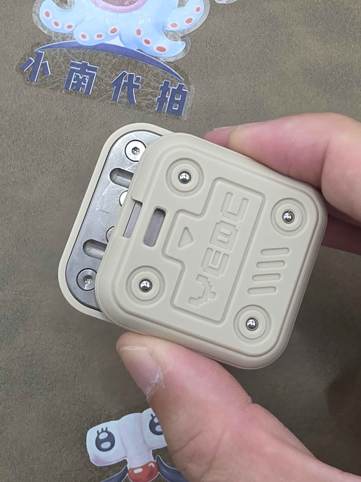 P Cube PEEK