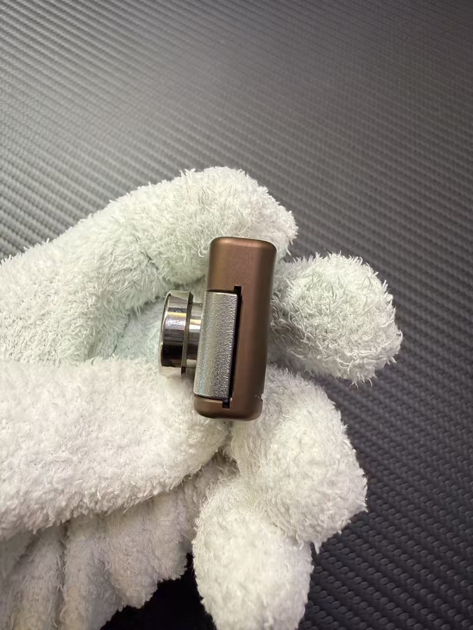 Camera M Titanium