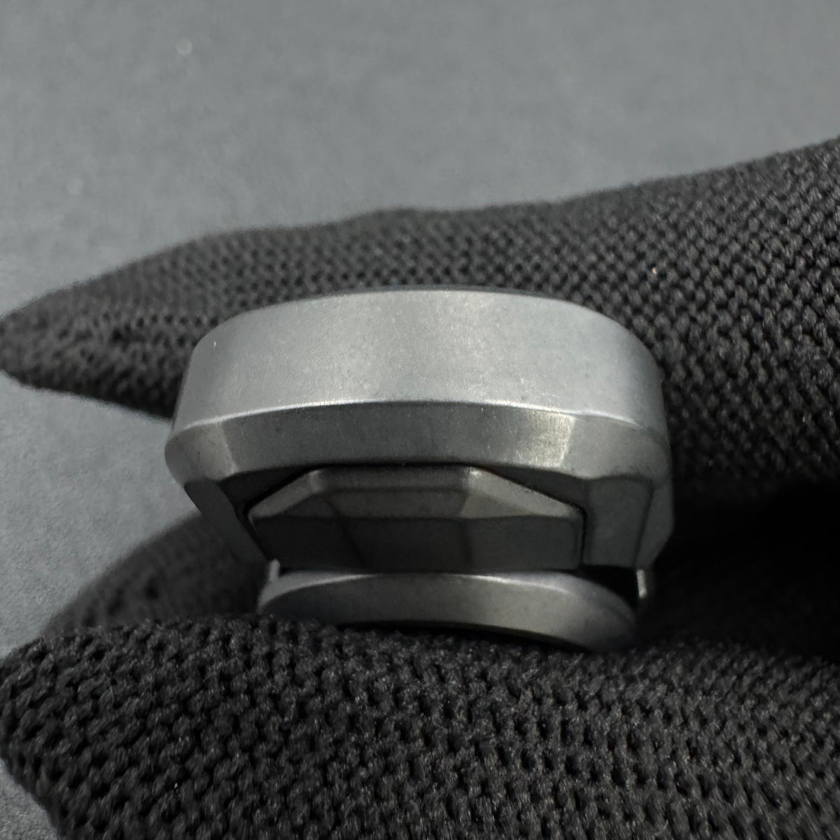 Spin Armor Zirconium