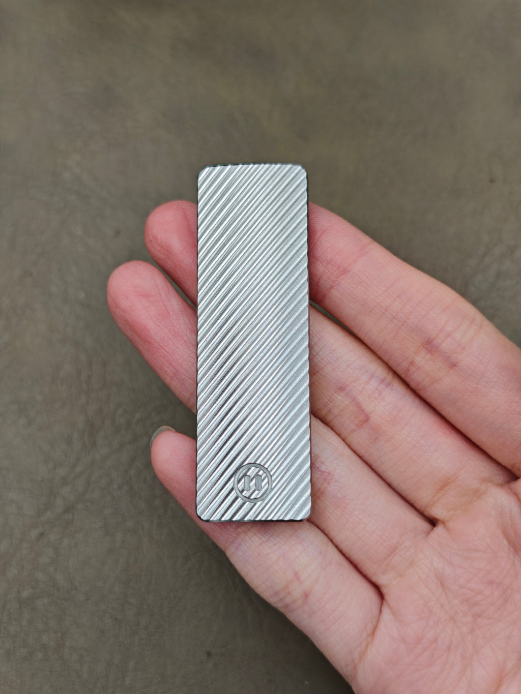 Ji Li 2.0 Titanium