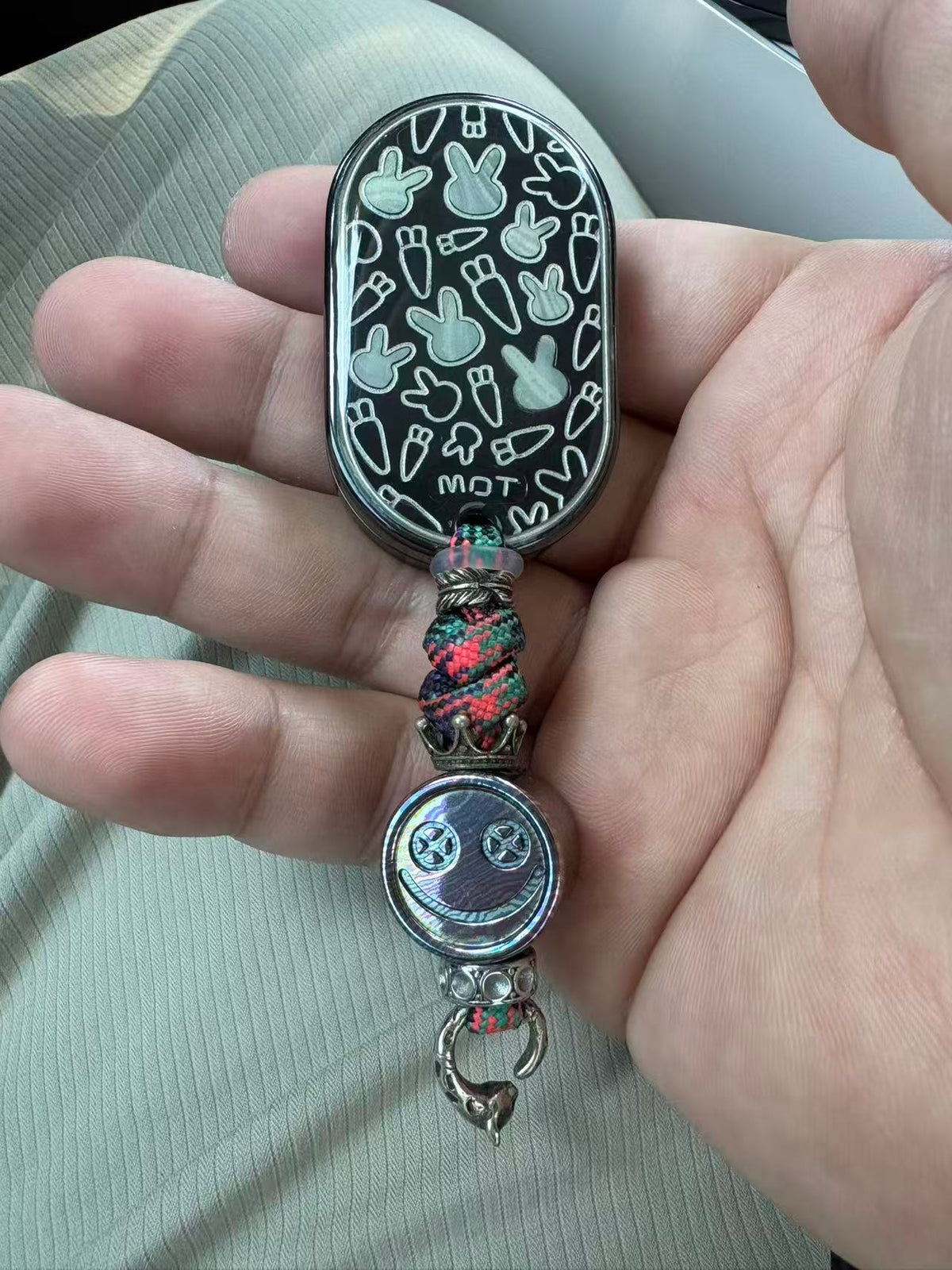 Grumpy Rabbit Rhythm Zirconium Resin-Sealed