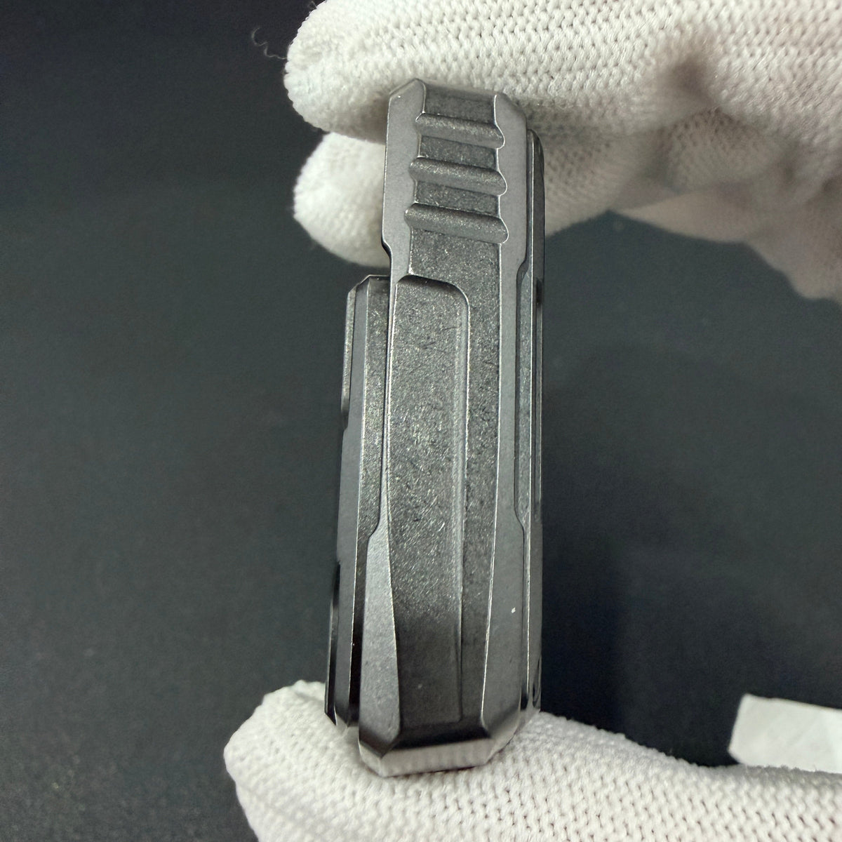 Thousand machines Zirconium
