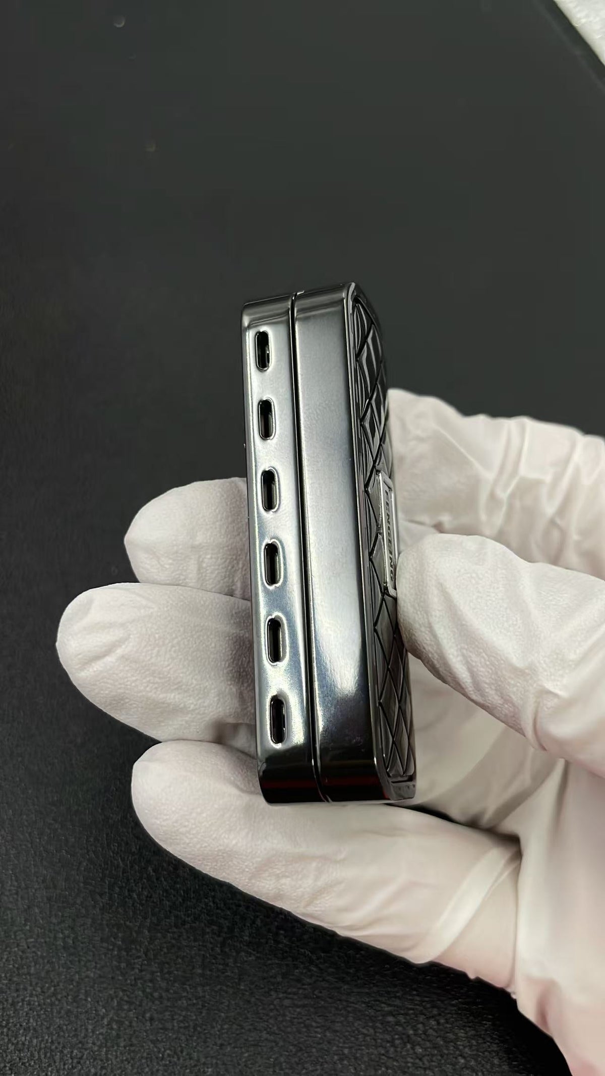 Feng Ling Zirconium
