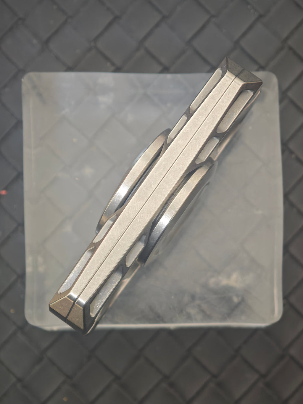 Ling Yin Titanium