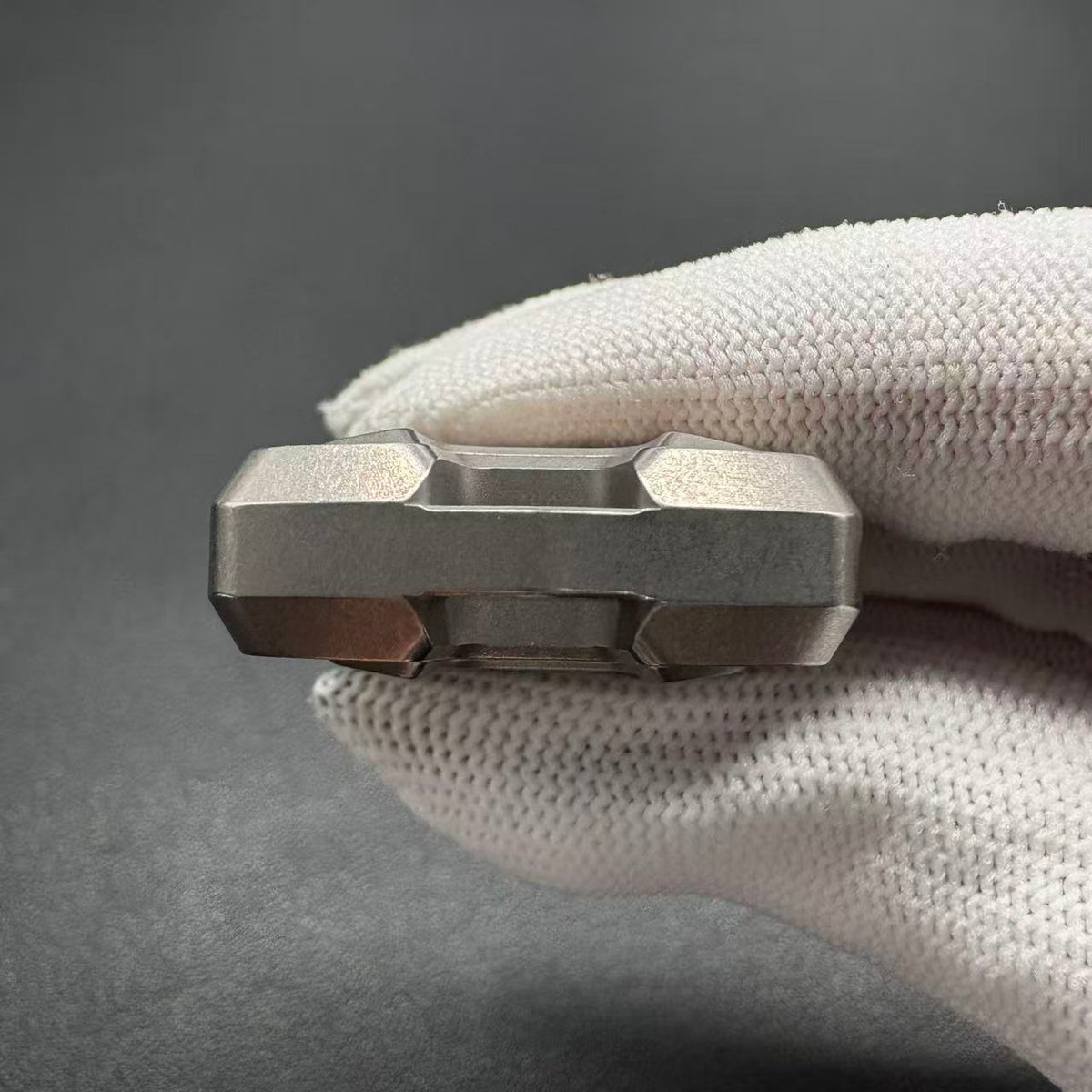 Thousand machines Titanium