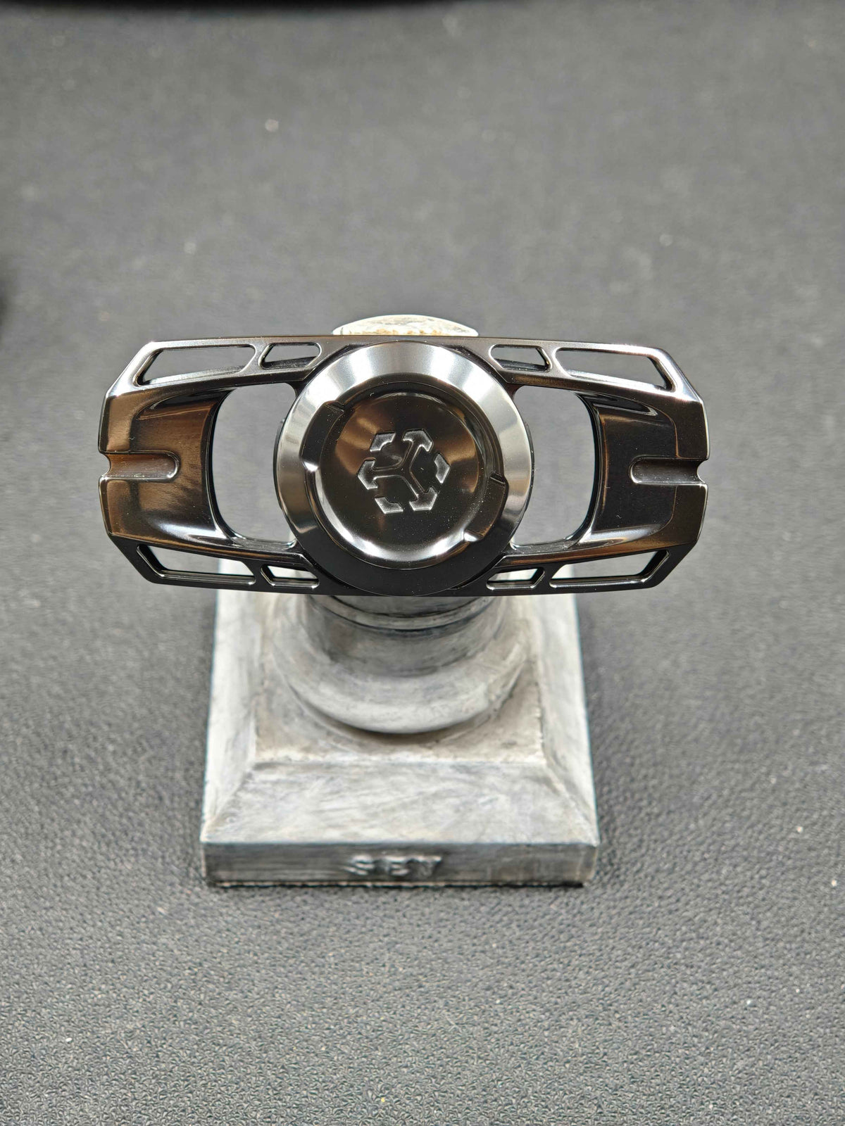 Ling Yin Zirconium Polished