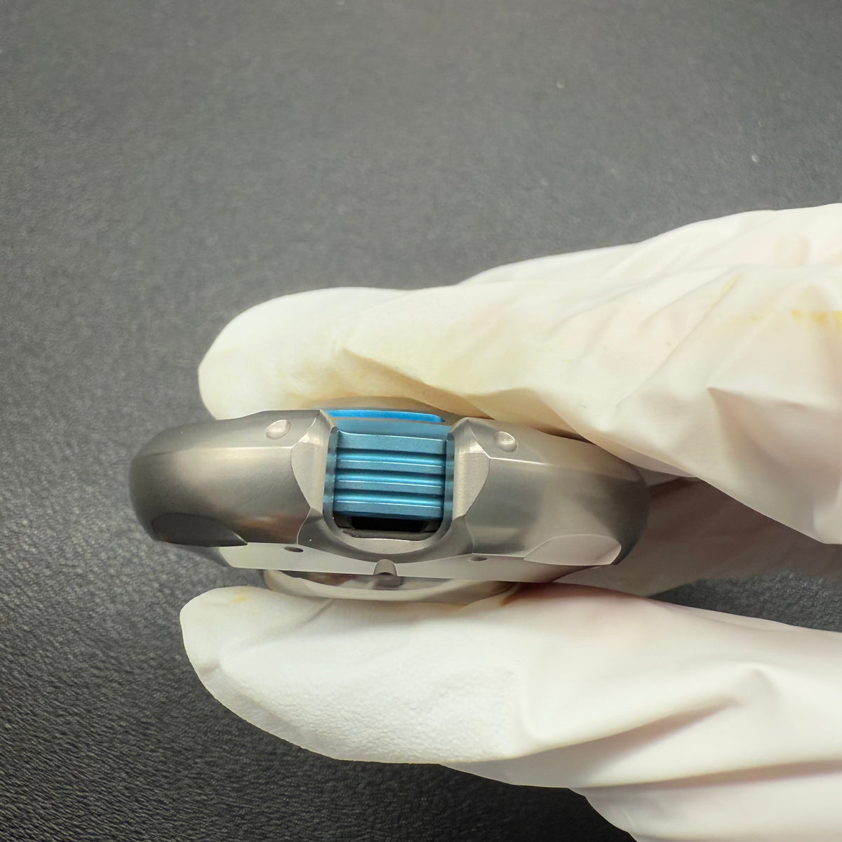 Resonance Titanium
