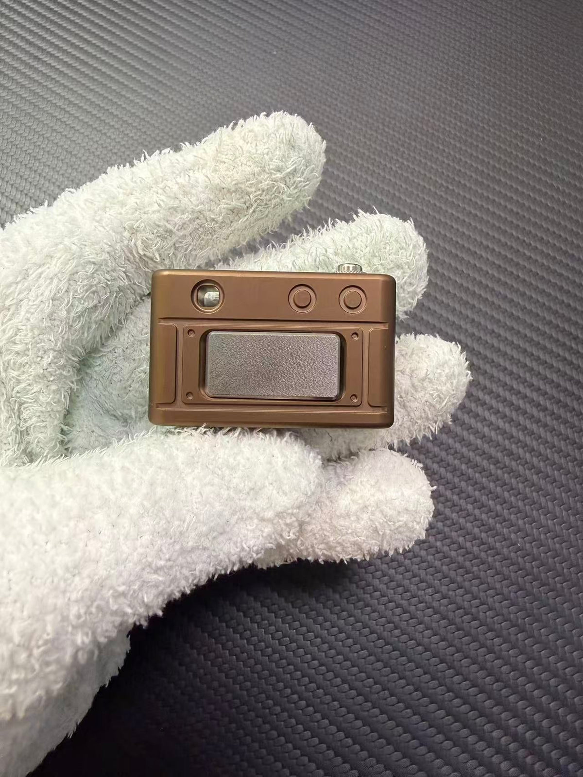 Camera M Titanium