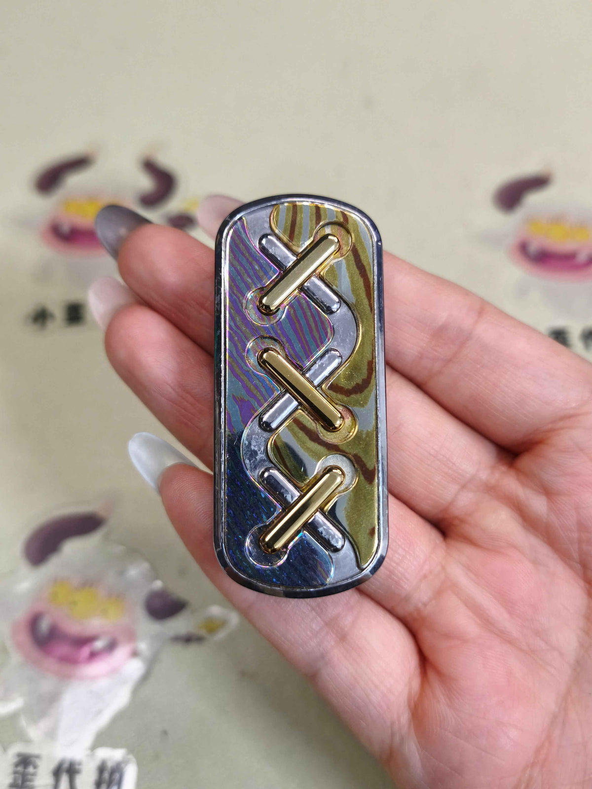 Razor Edge Crystallized Titanium