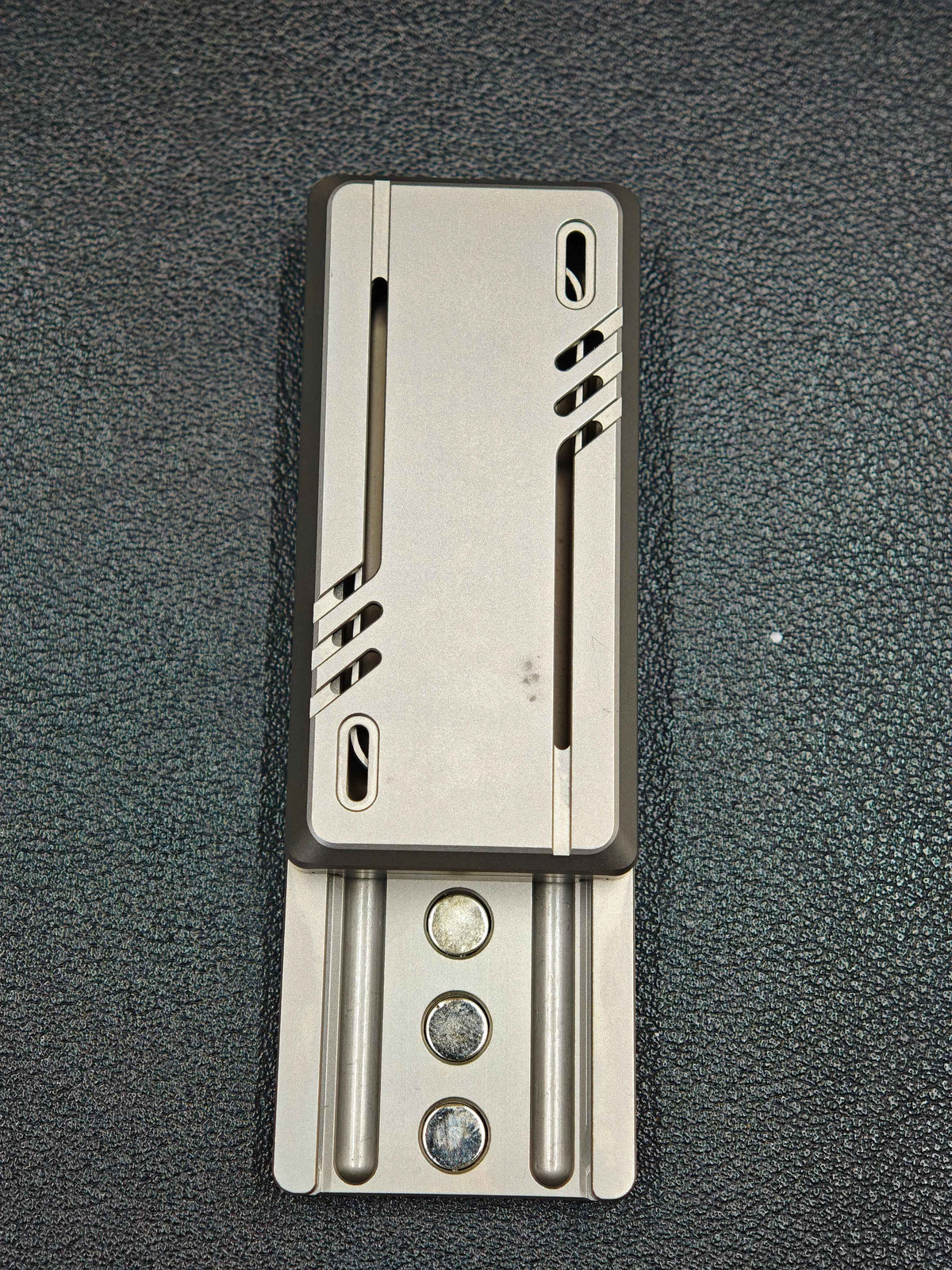 Spirit Titanium