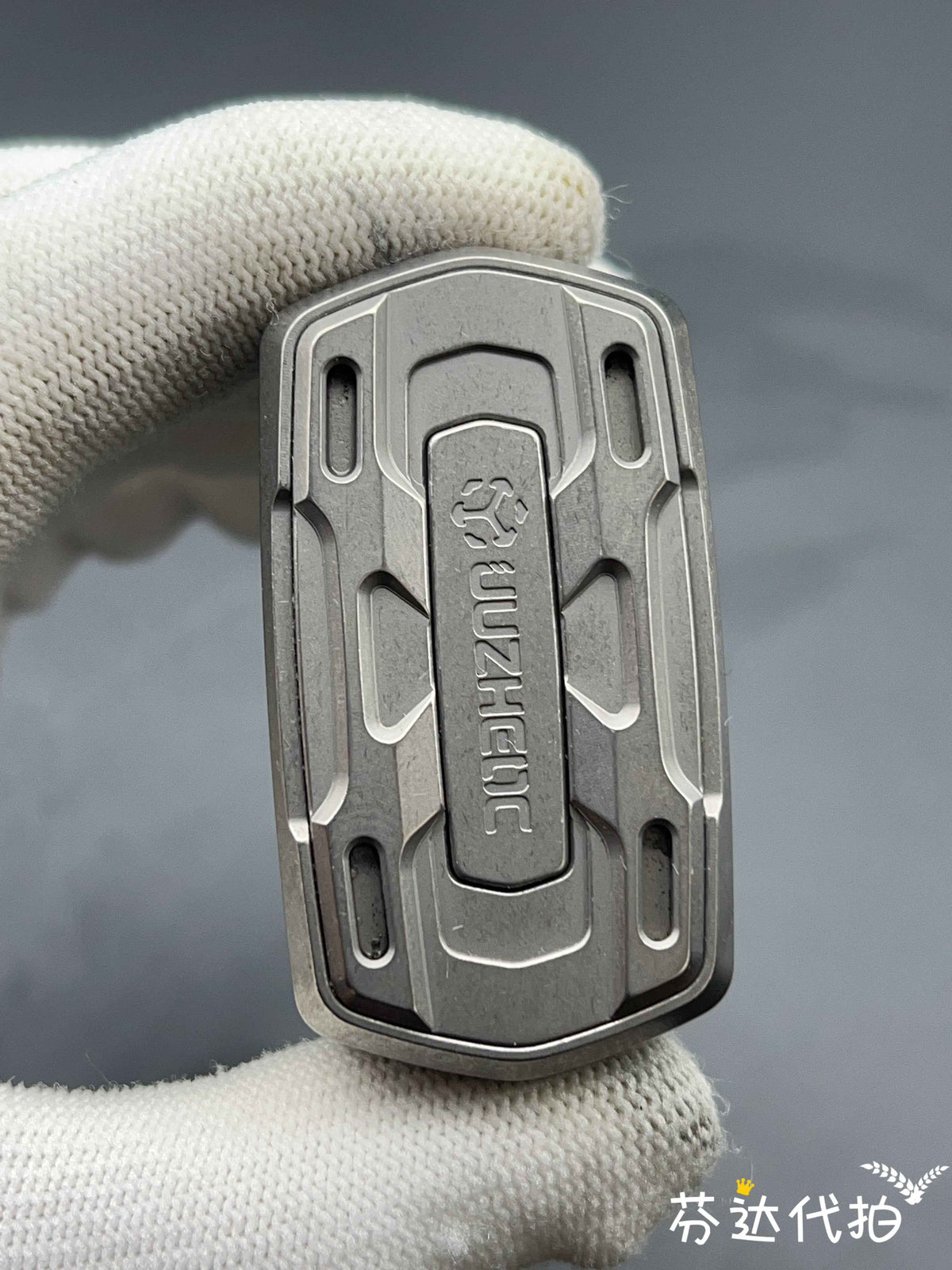 Gamut Titanium