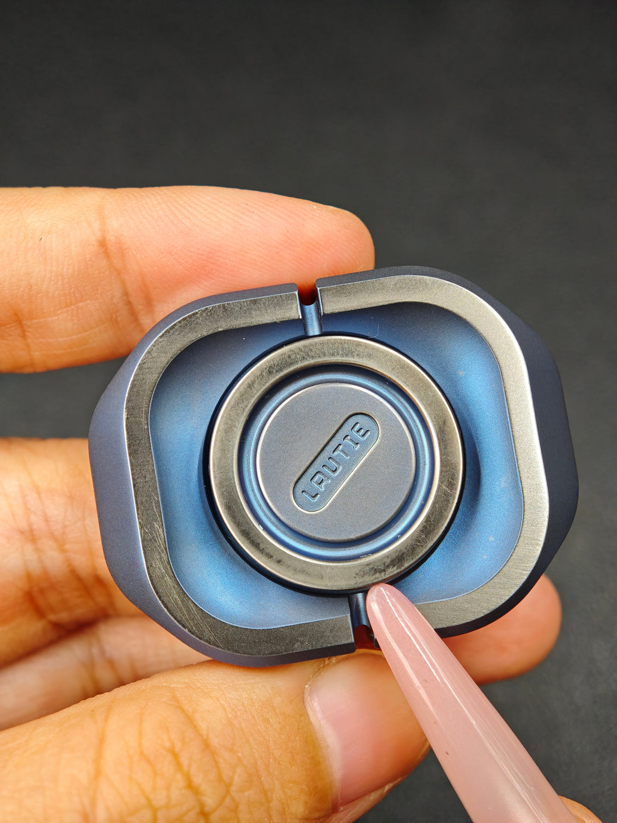 BIT 01 Titanium