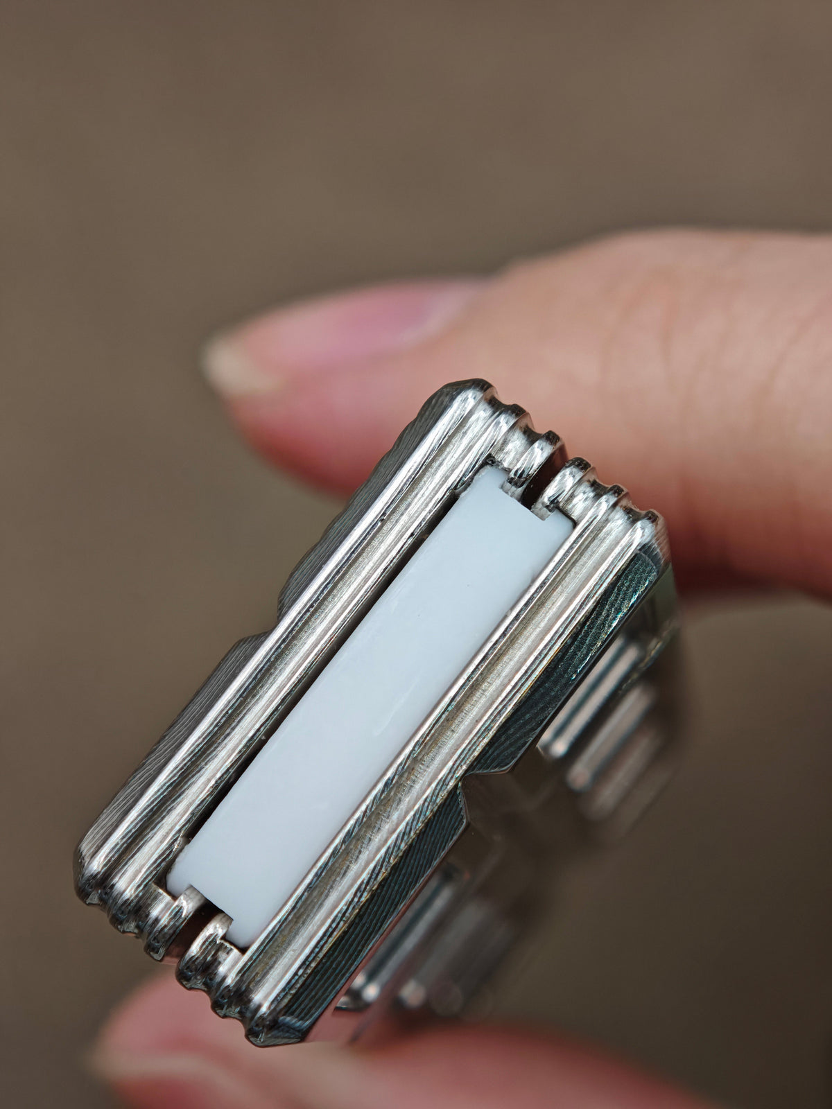 Ultra Thin Wafer Damasteel