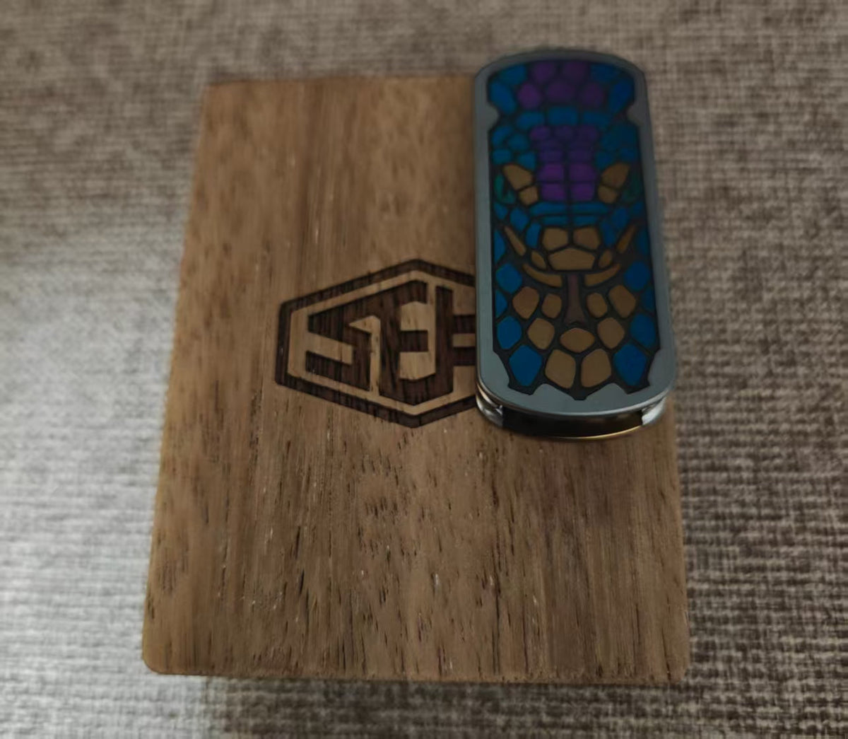 Blade Edge Python Titanium Color-Anodized