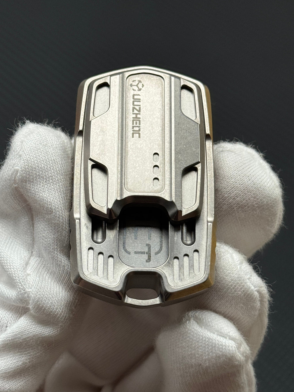 Thousand machines Titanium Stonewashed