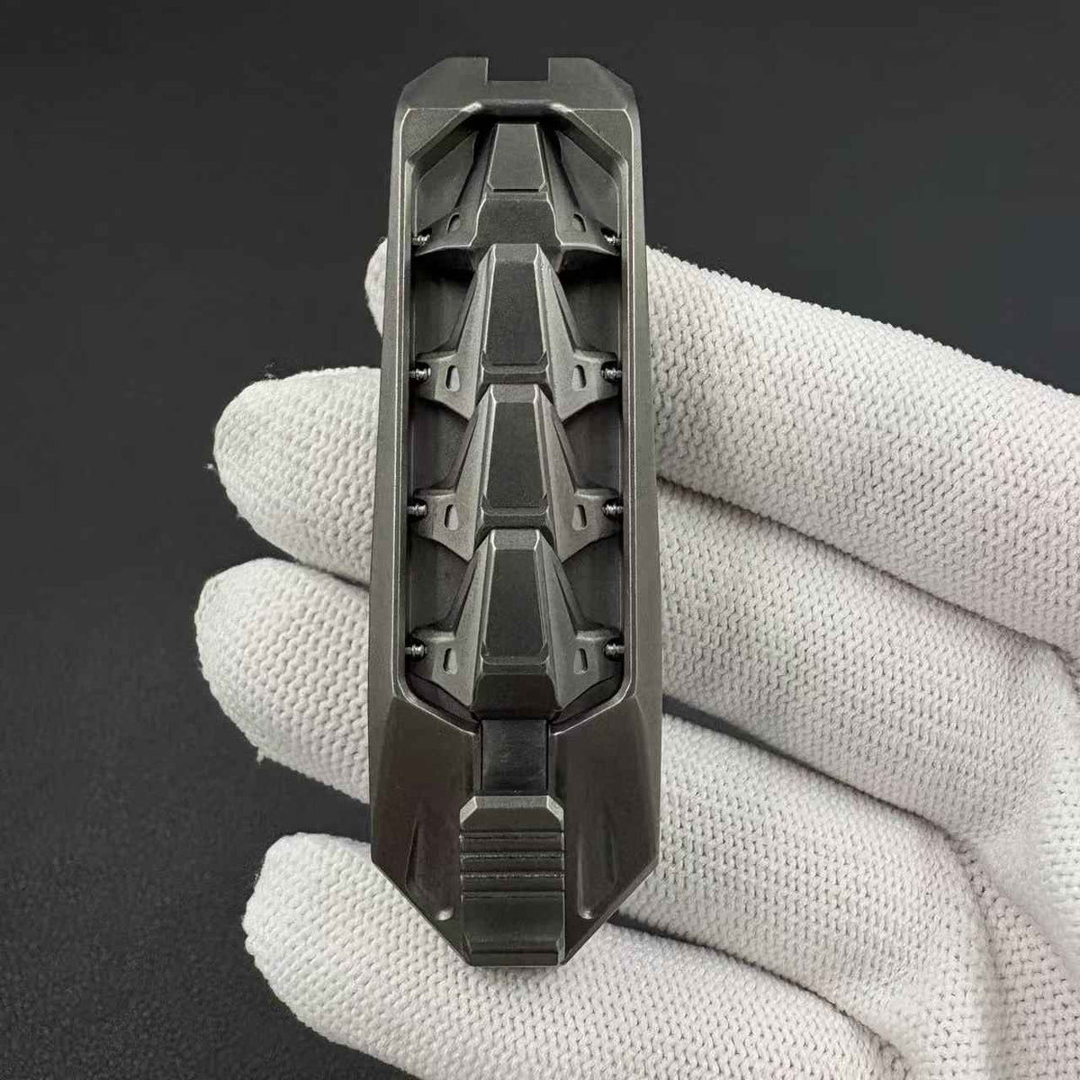 Dragon r Titanium