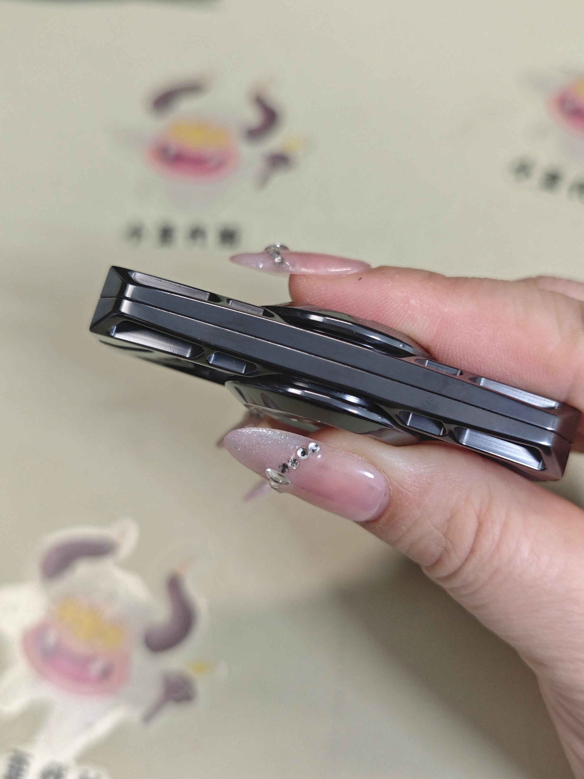 Ling Yin Zirconium