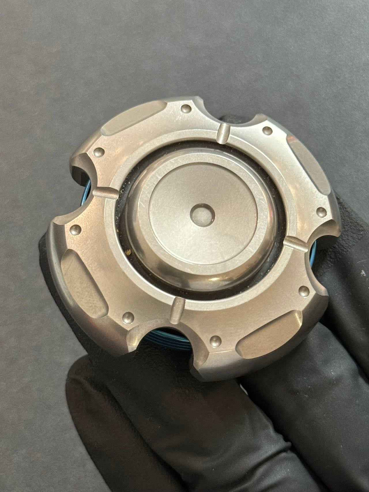 Resonance Titanium
