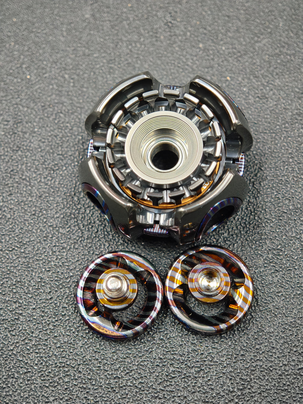 Noiz O Zircuti Zirconium