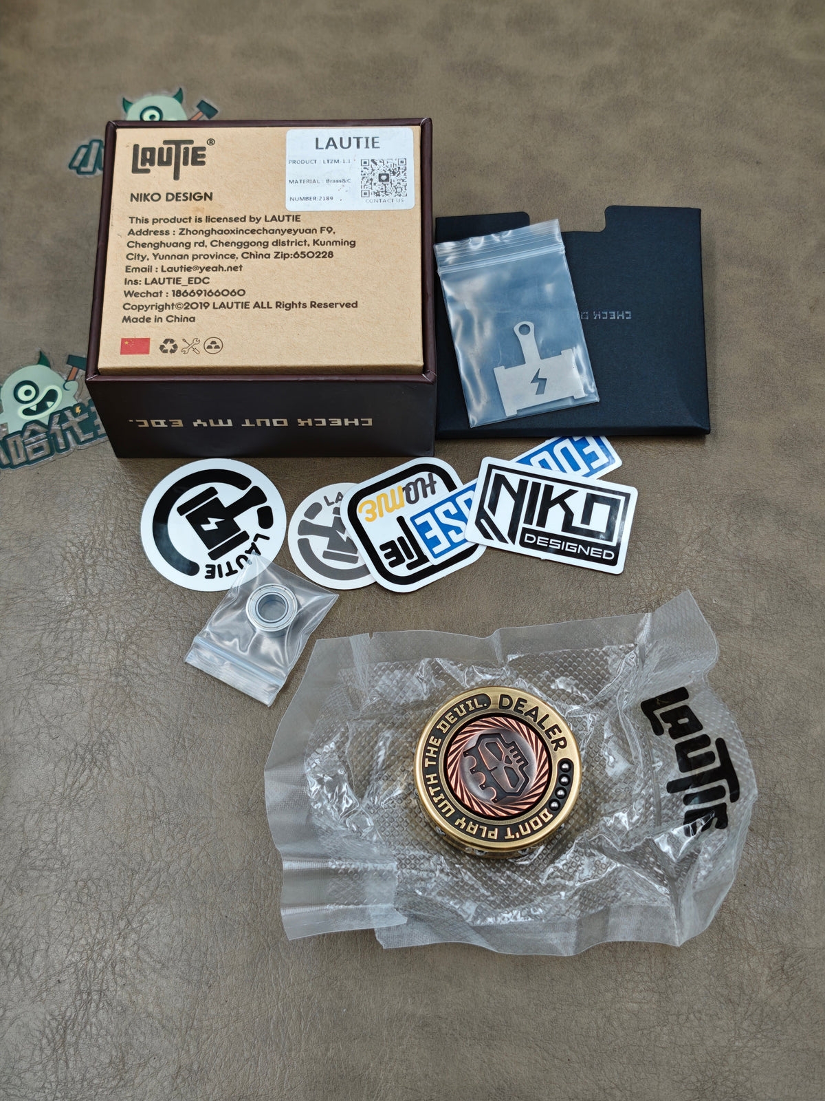 Dealer Button Brass