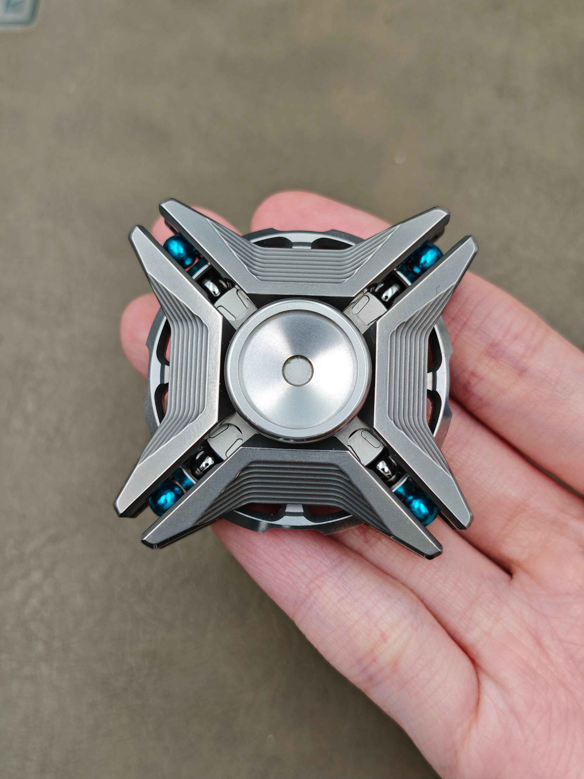 Manzala Titanium