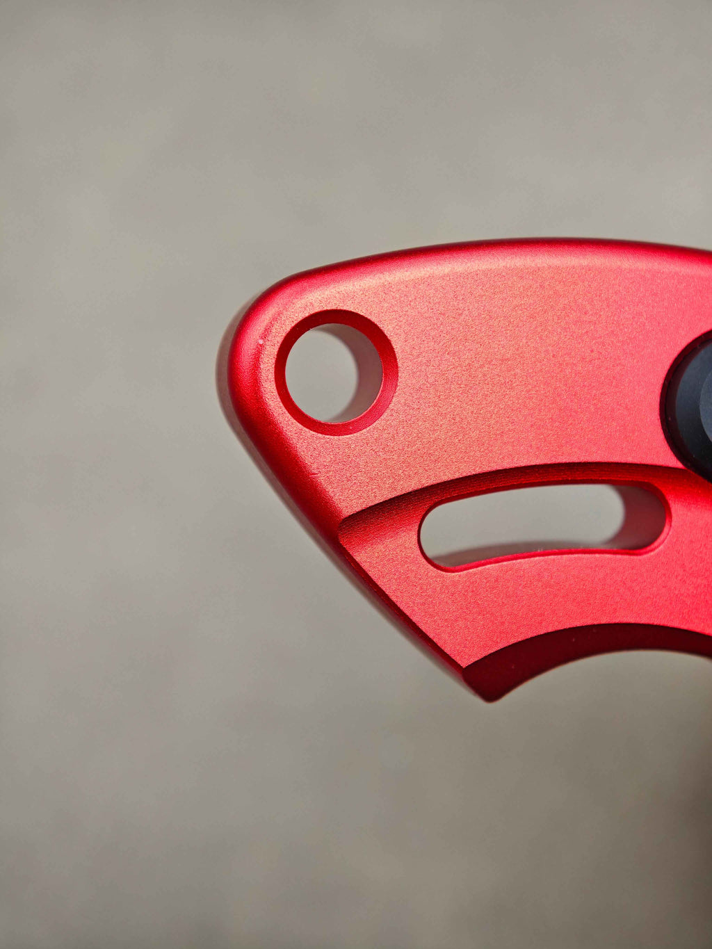 EDCELL Breaker Aluminum