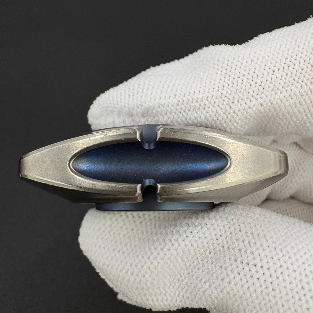 BIT 04 Titanium