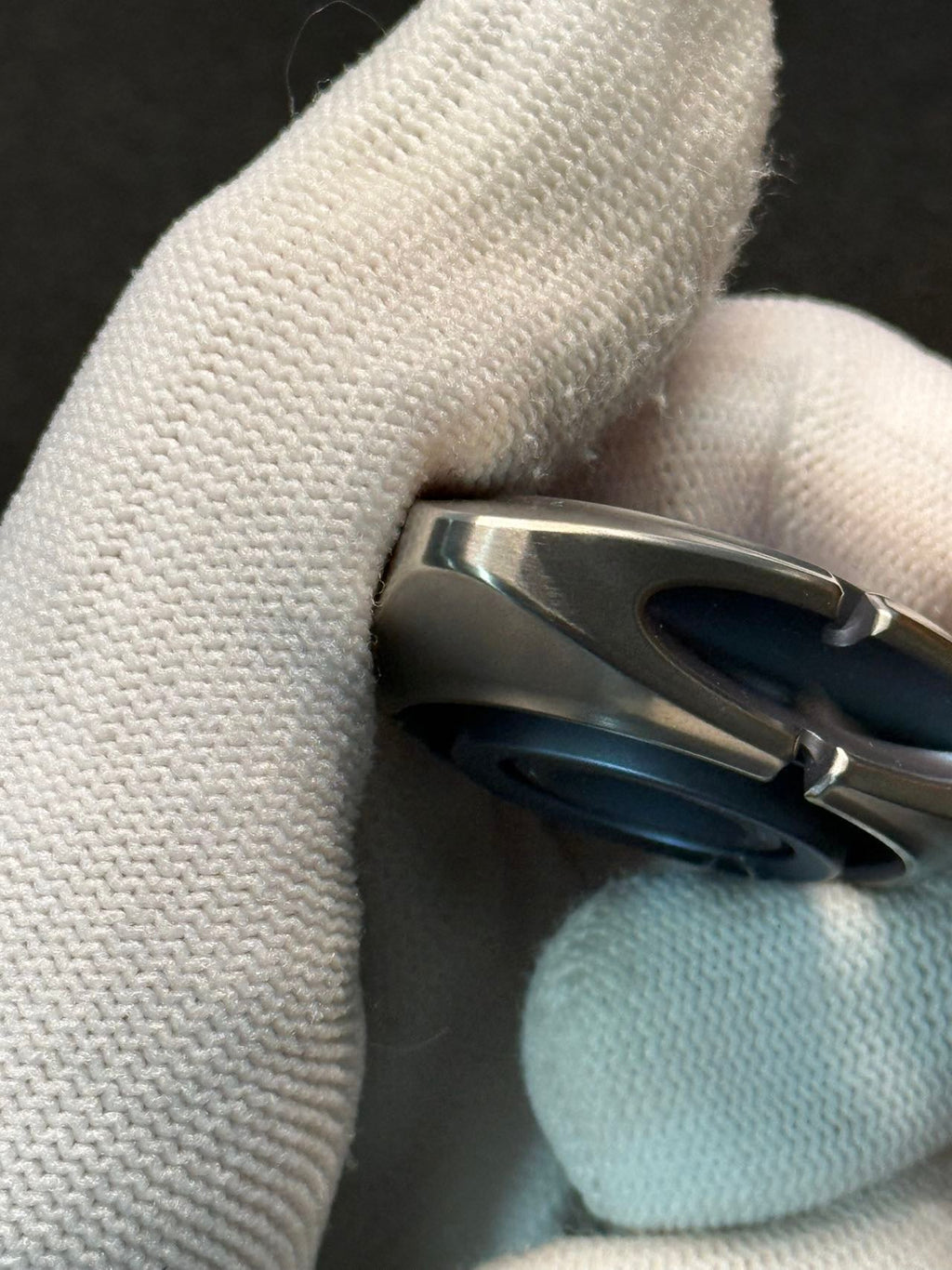 BIT 04 Titanium