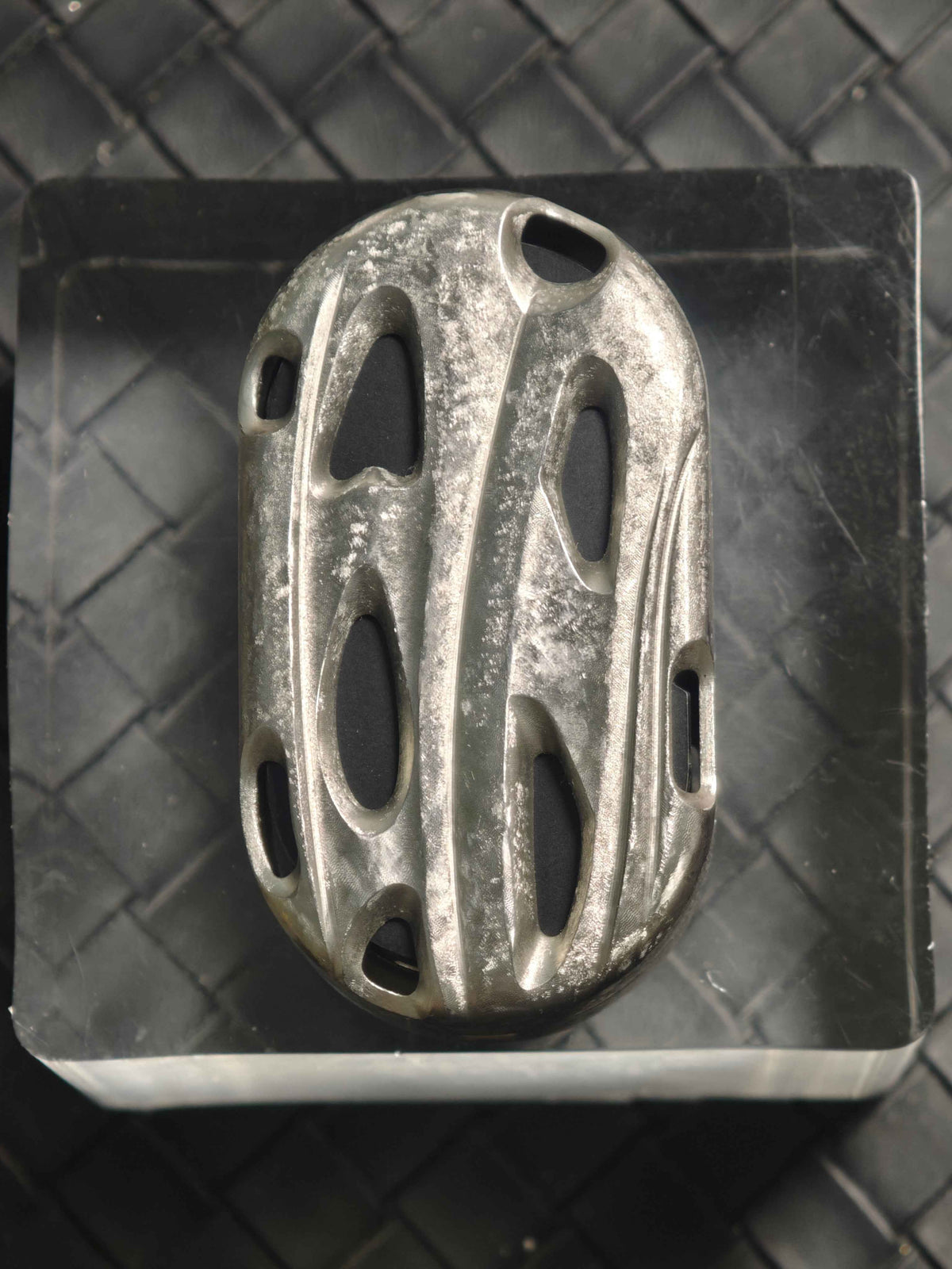 Lag Stainless Steel