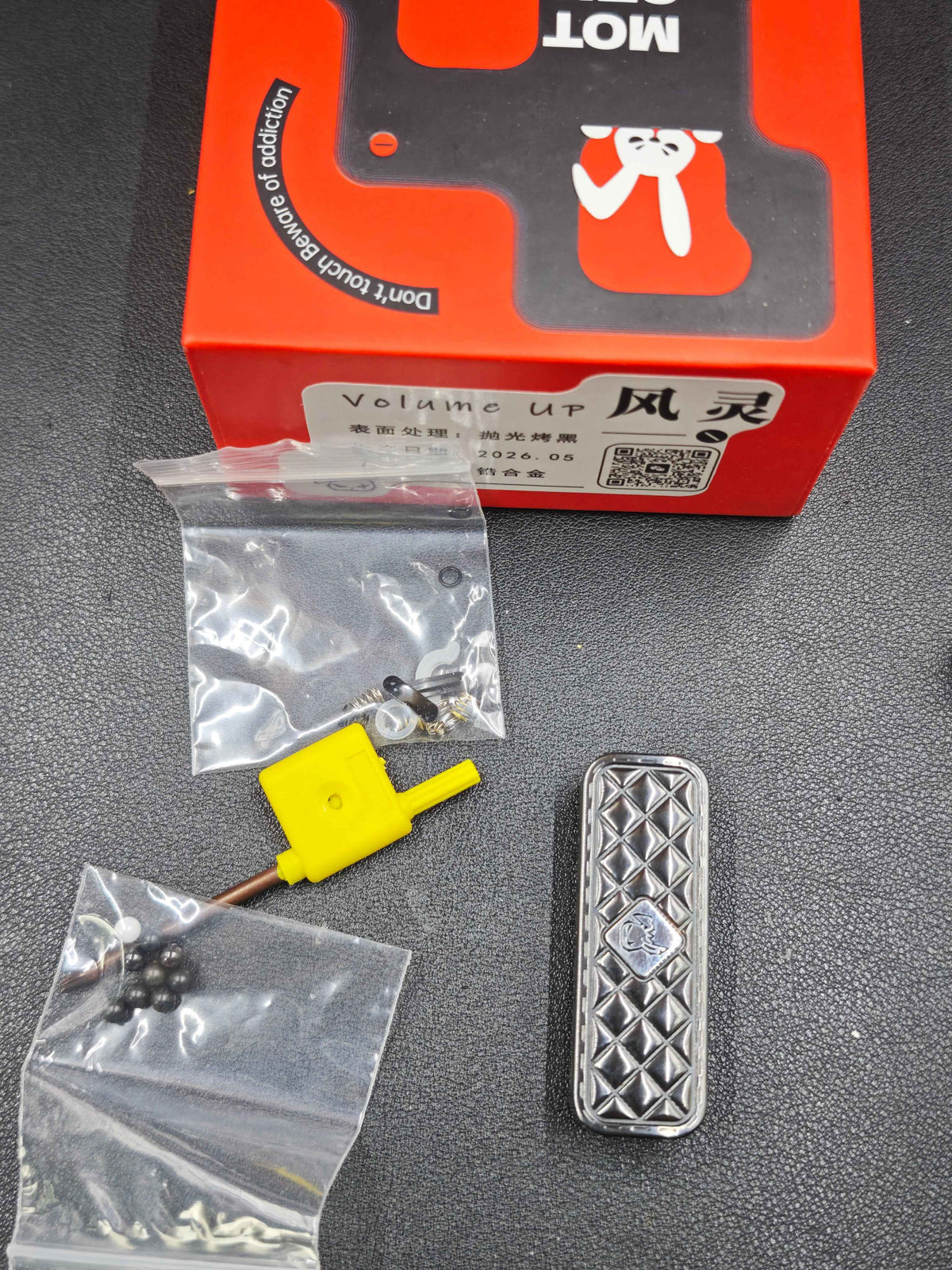 Feng Ling Zirconium