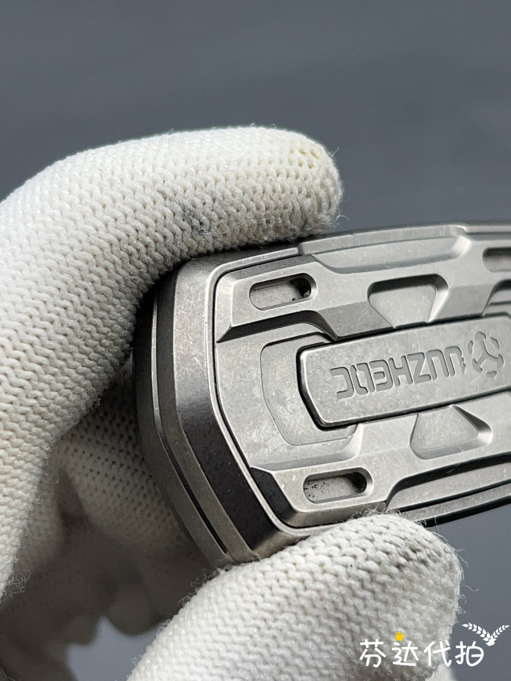Gamut Titanium