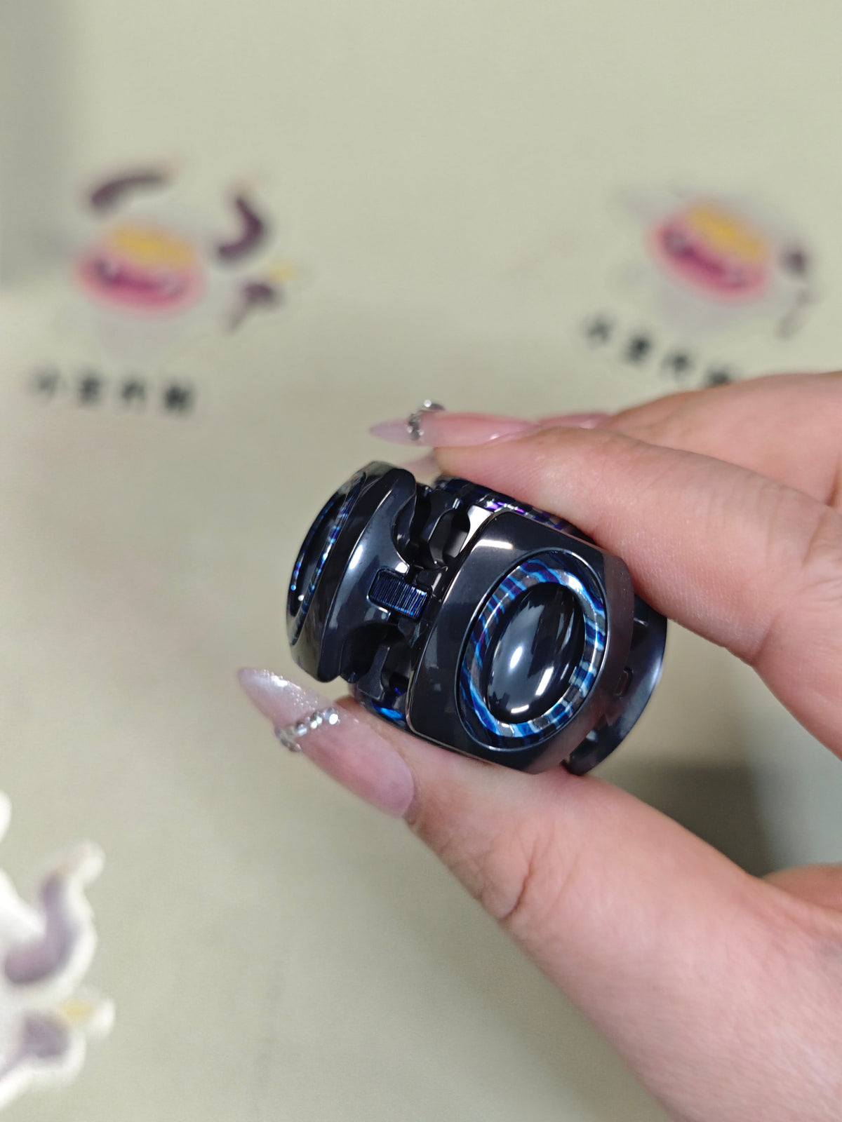 Noiz O Zirconium Zircuti