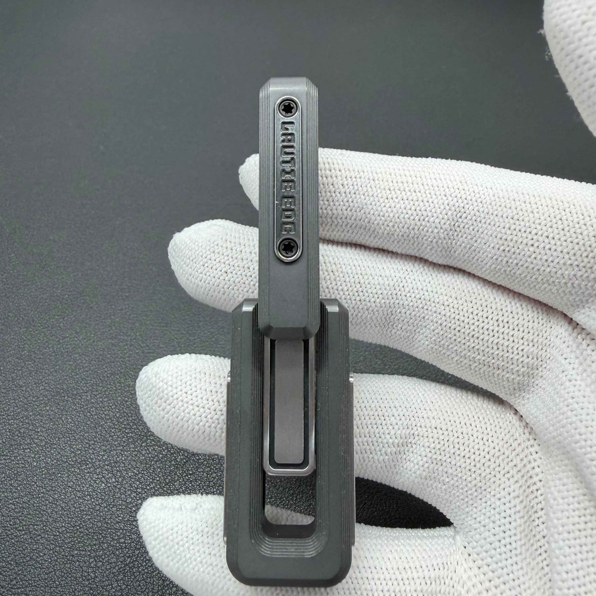 X Lock Zirconium