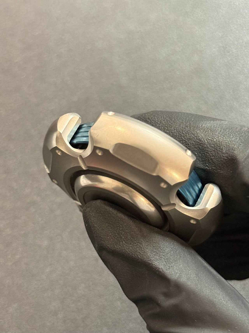 Resonance Titanium