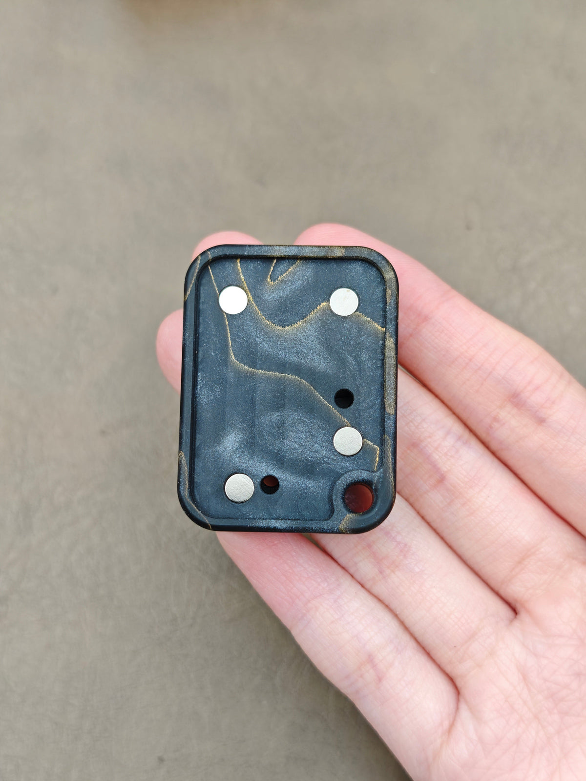 Price Tag Nine Palace Resin